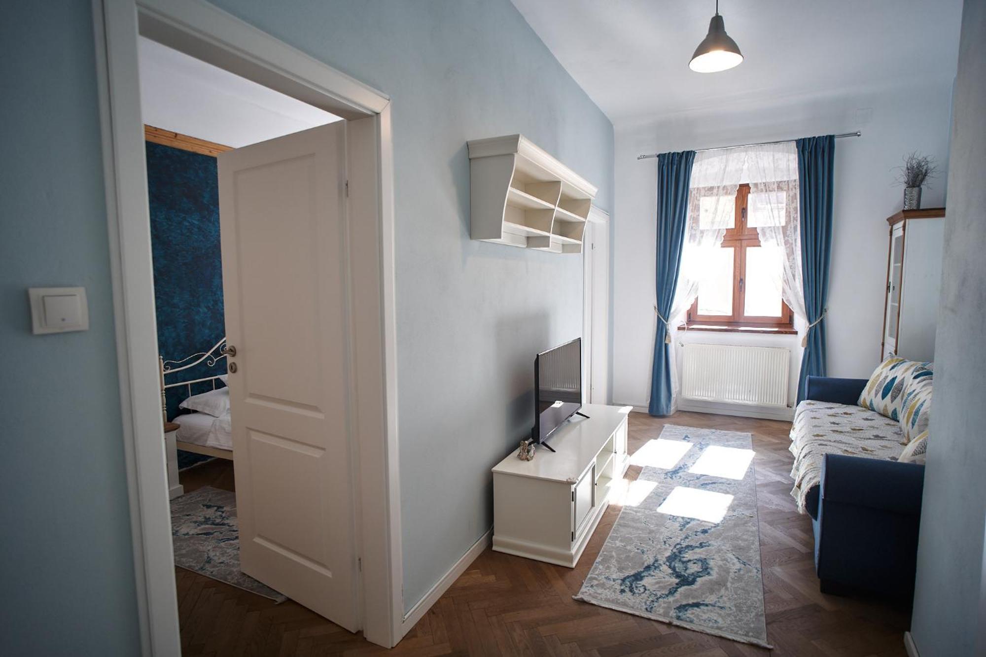 Crown Jewels Centre Sibiu Apartment Bagian luar foto